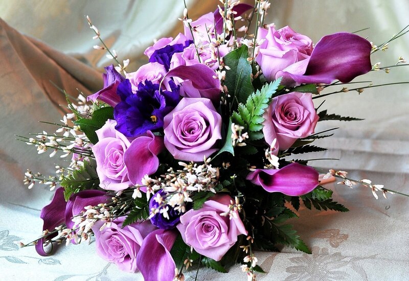 purple rose bouquet