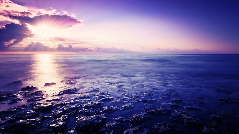 Purple sunset over the ocean