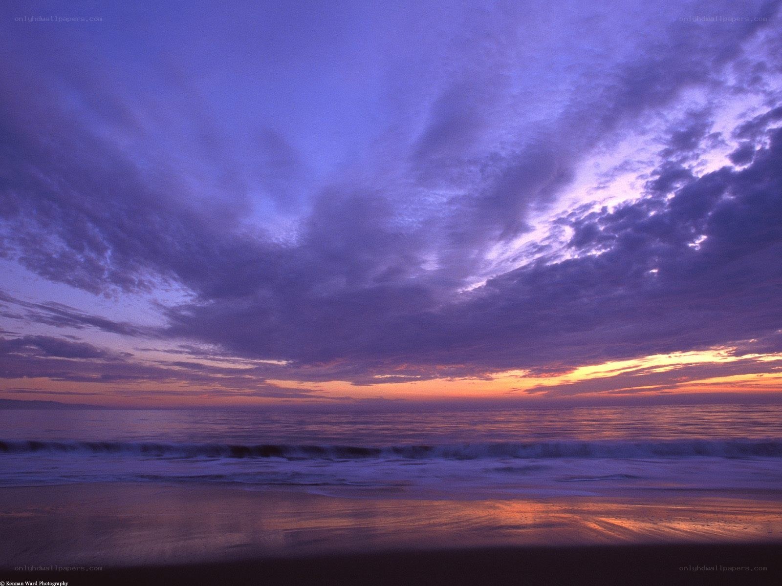Purple sunset over the ocean