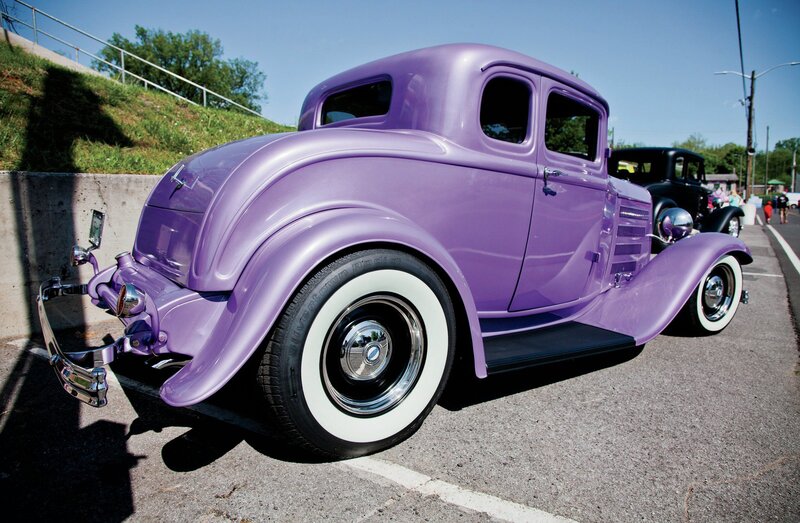 Purple Vintage Car — Bright
