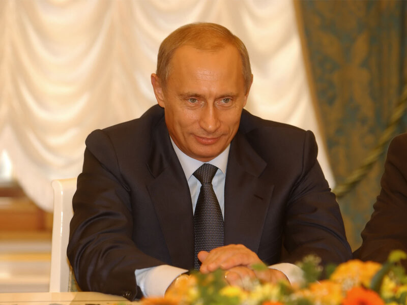 Putin at a formal meeting