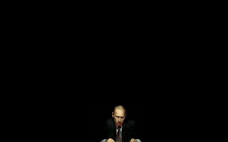 Putin in dark setting