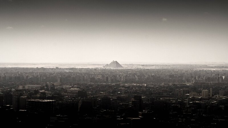 Pyramid in Desert — Black