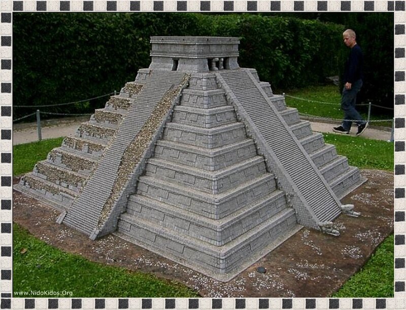 pyramid model at mini park