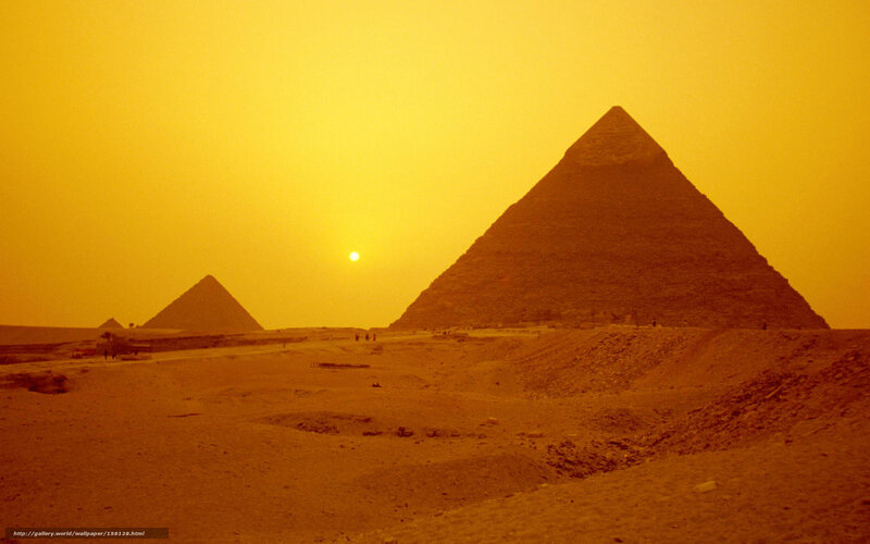 Pyramids at Sunset — Yellow, Dramatic