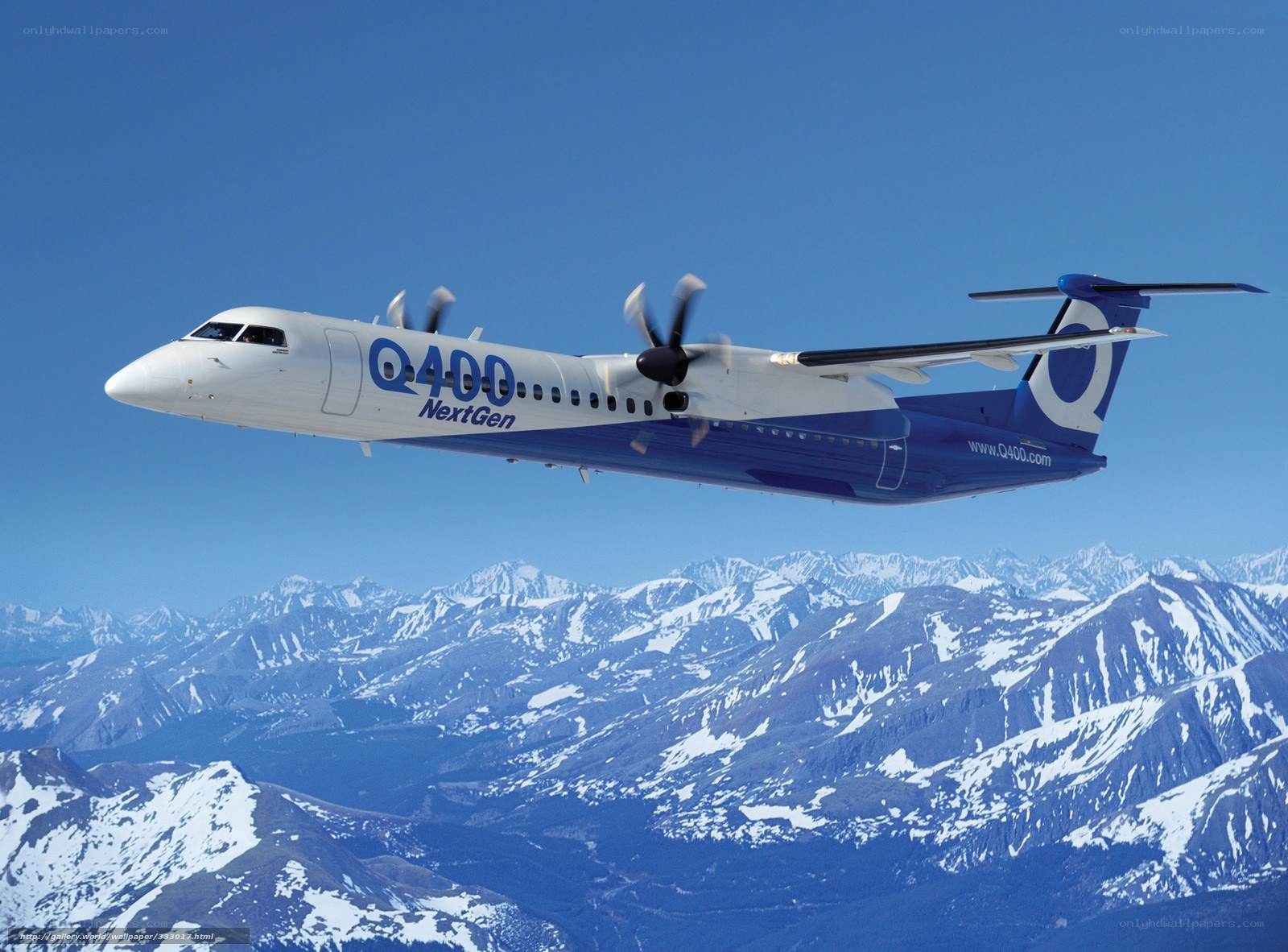 Q400 turboprop aircraft in flight