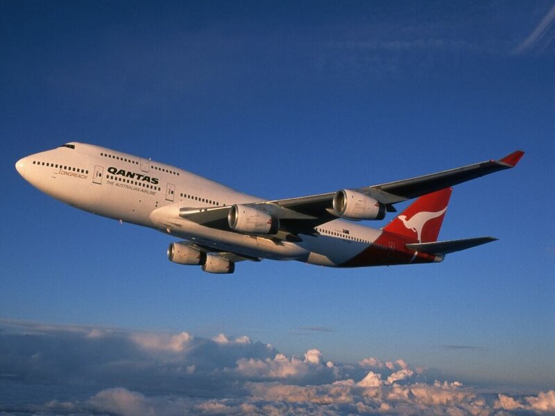 Qantas Boeing 747 in flight