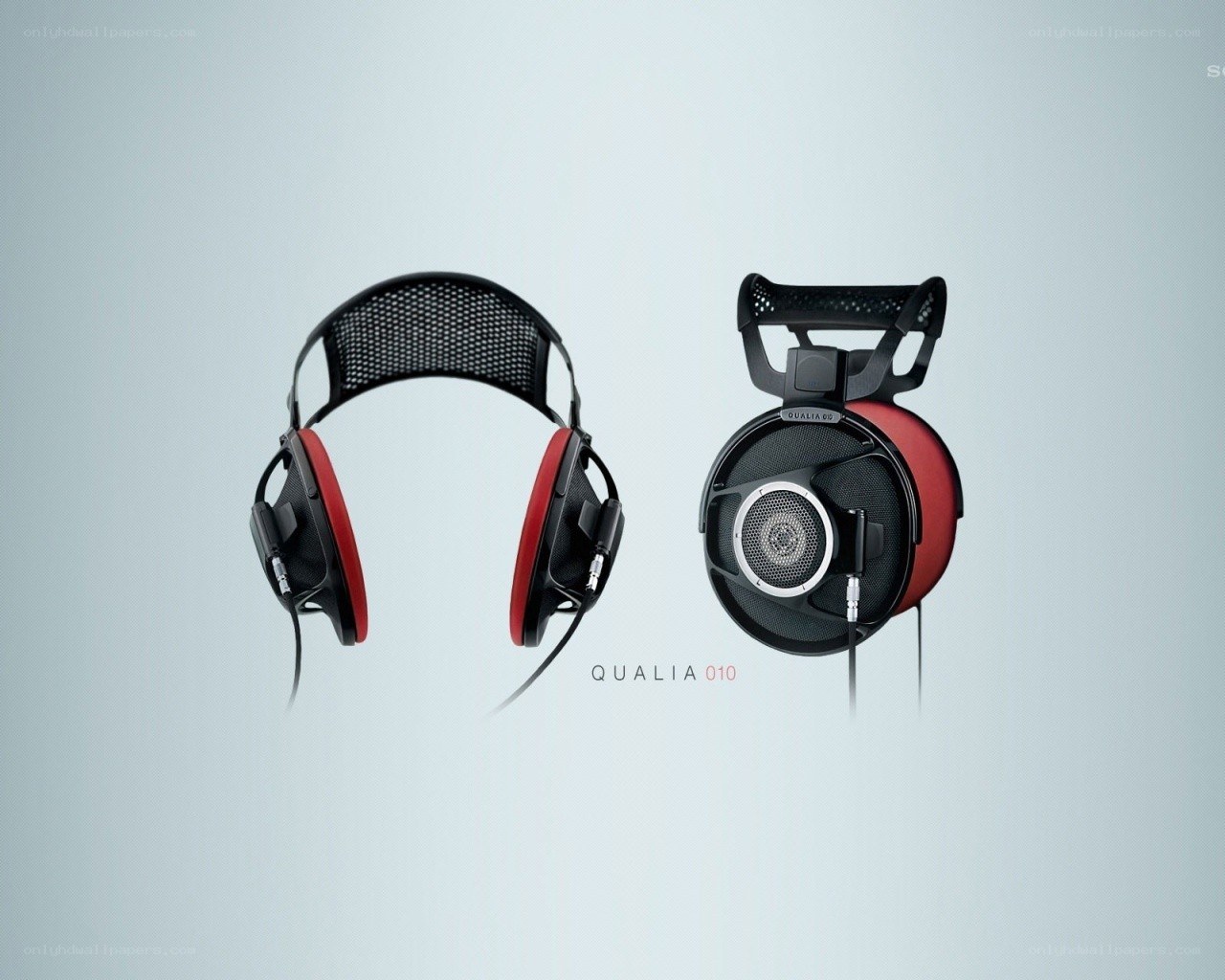Qualia 010 headphones