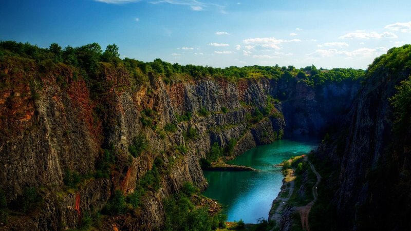 Quarry Lake in Canyon