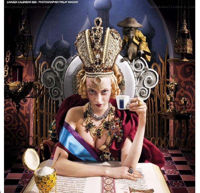 Queen with crown and coffee cup