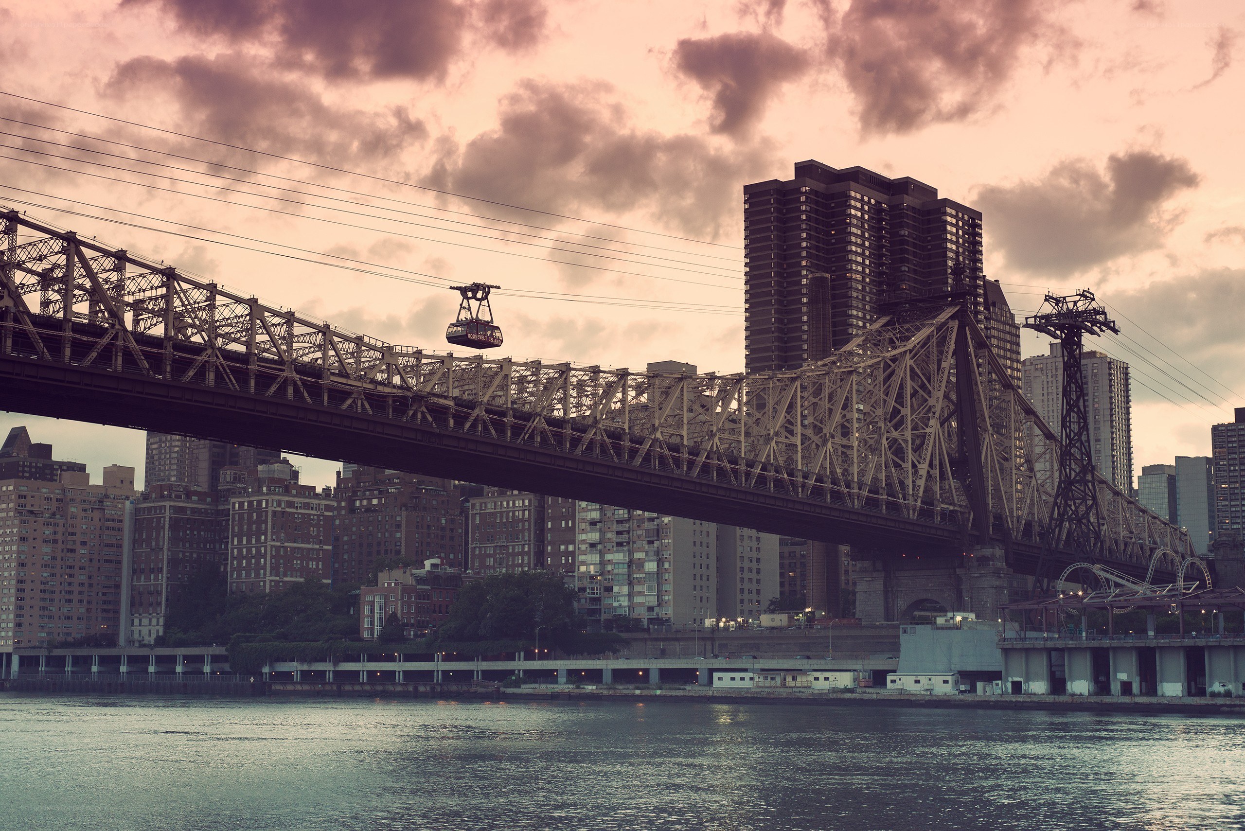 Queensboro Bridge at dusk