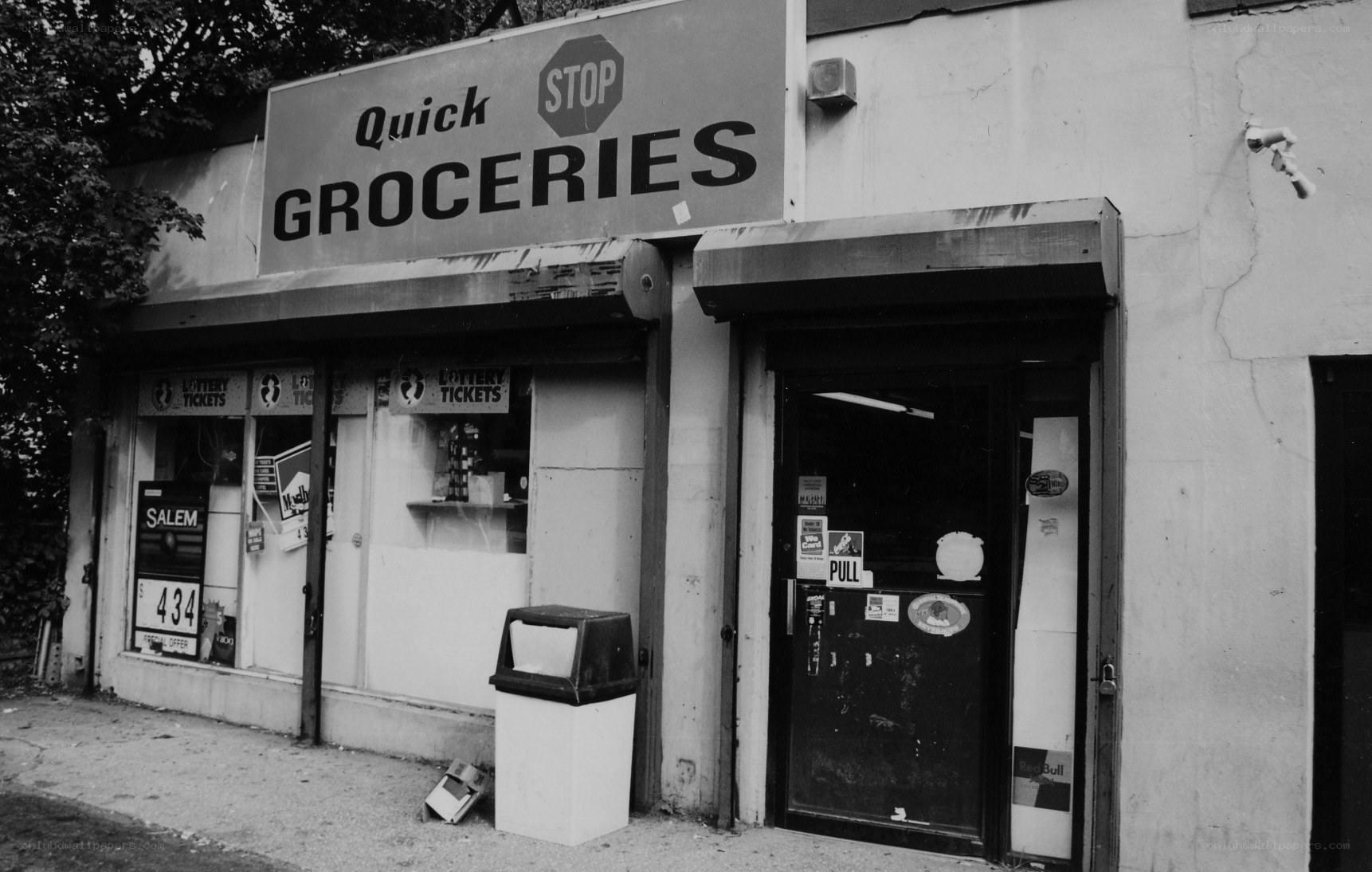 Quick Groceries store front