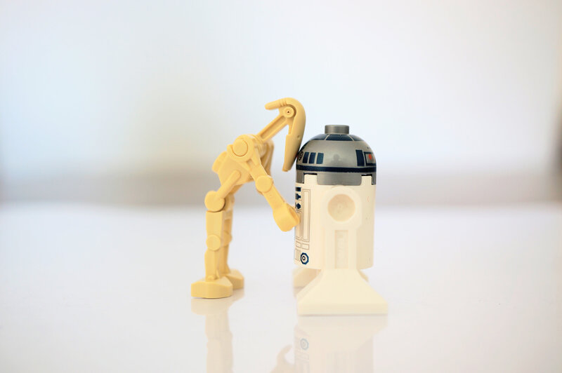 R2-D2 and Battle Droid