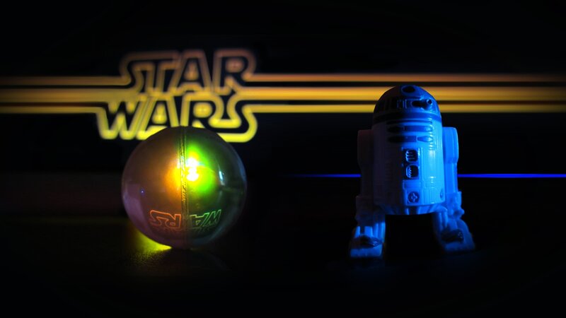 R2-D2 Toy and Ball