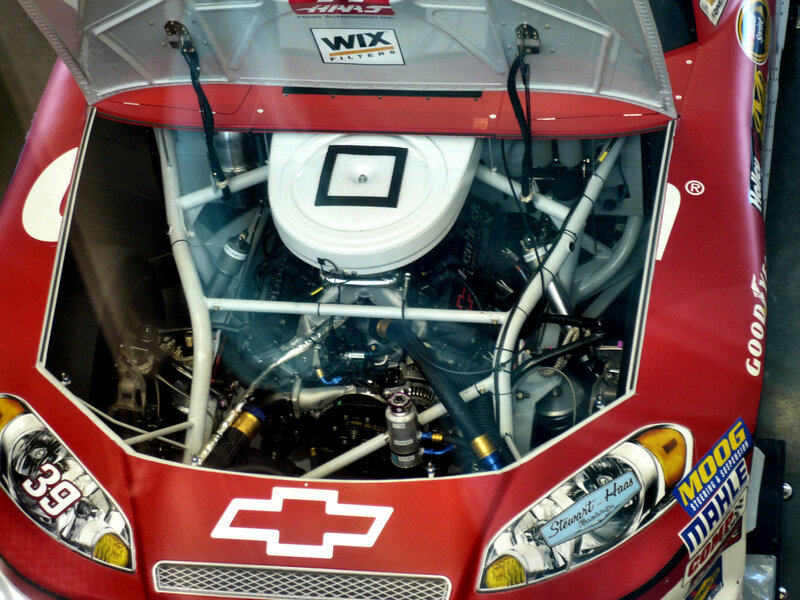 Race Car Engine — Red