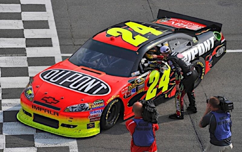 Race Car on Track — Red, Competitive