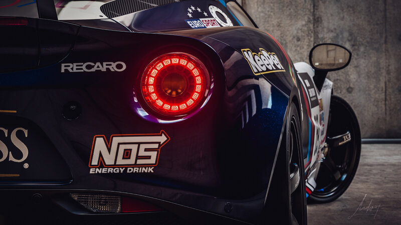 Race Car Rear View — Black
