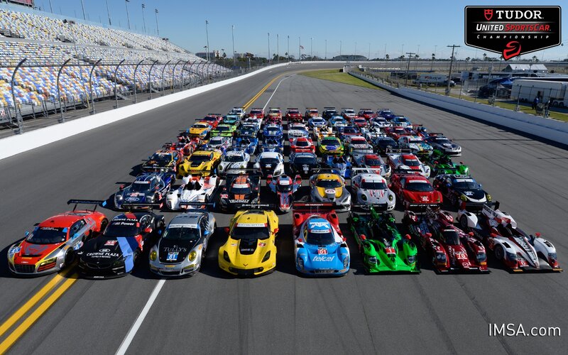 Race Cars on Track — Black, Organized