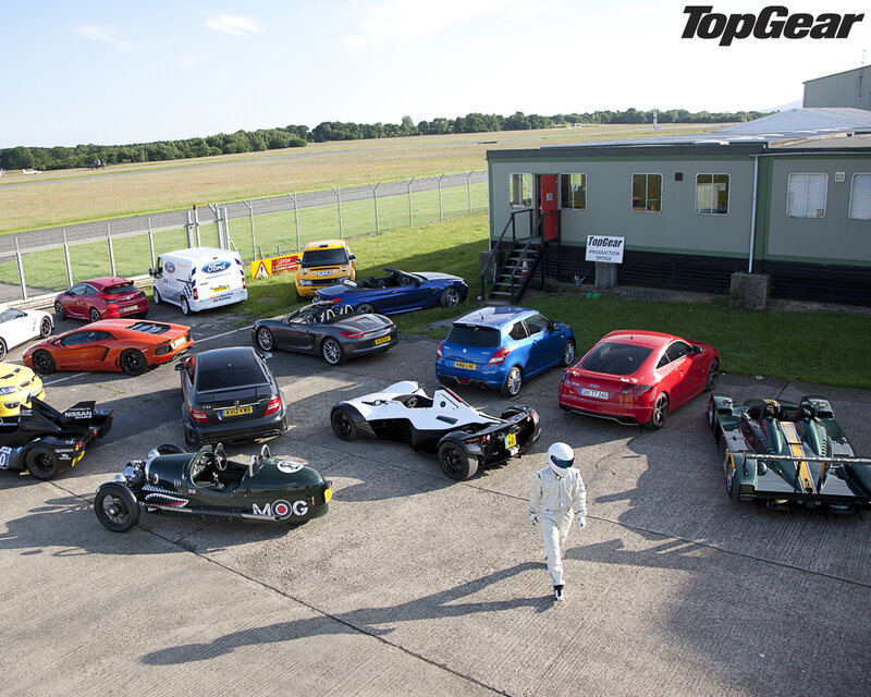 Race Cars on Track — Gray, Active