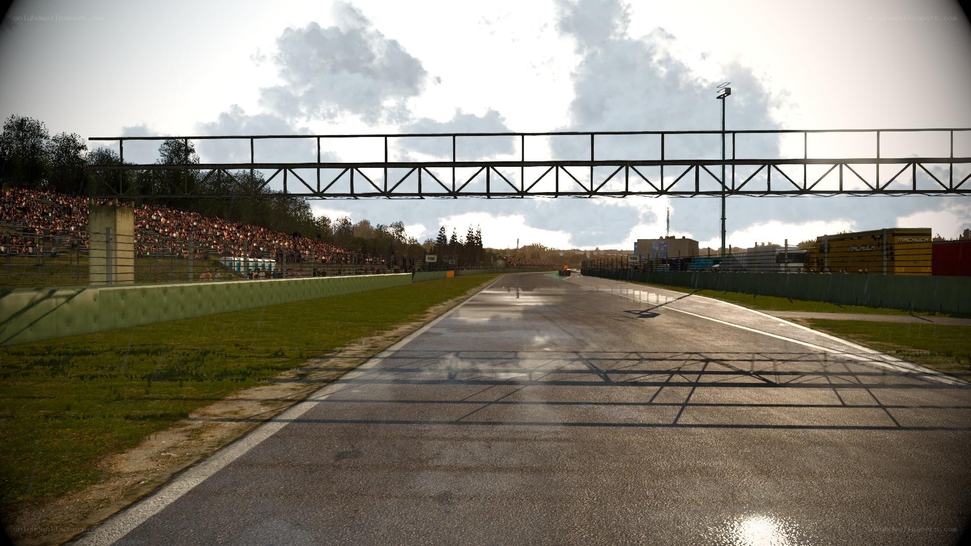 race track with spectators