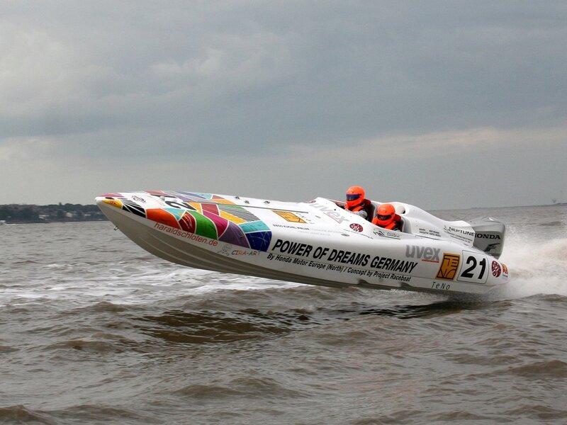 Racing Boat on Water — White, Dynamic, Afternoon