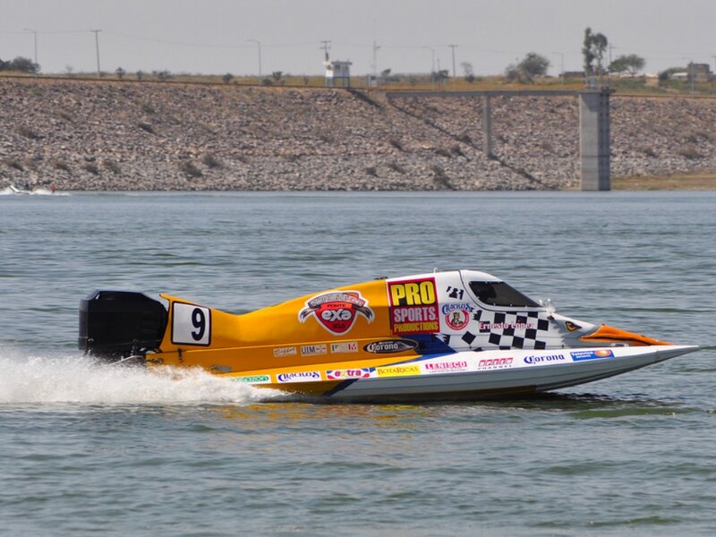 Racing Boat on Water — Yellow, Active