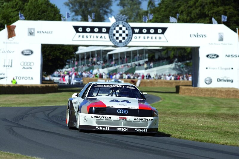 Racing Car on Track — White, Active