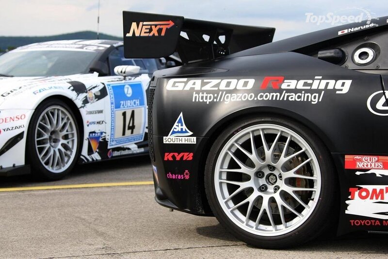 Racing Cars on Track — Black, Competitive