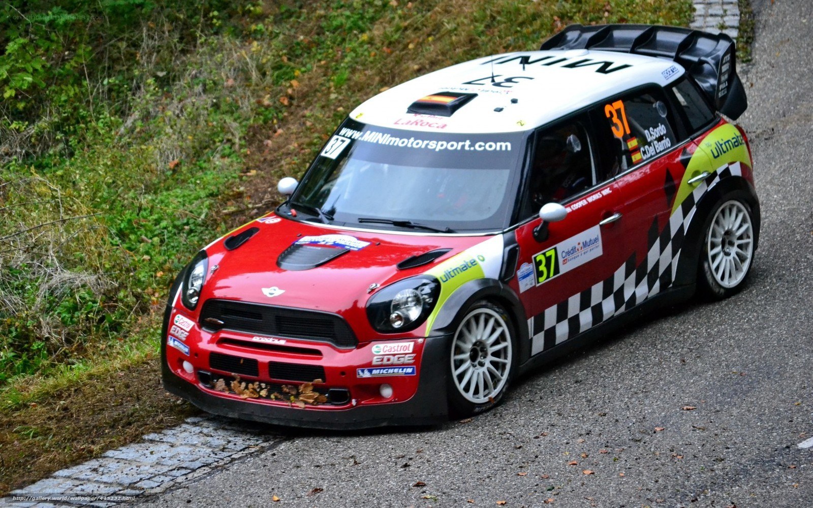 racing mini cooper car