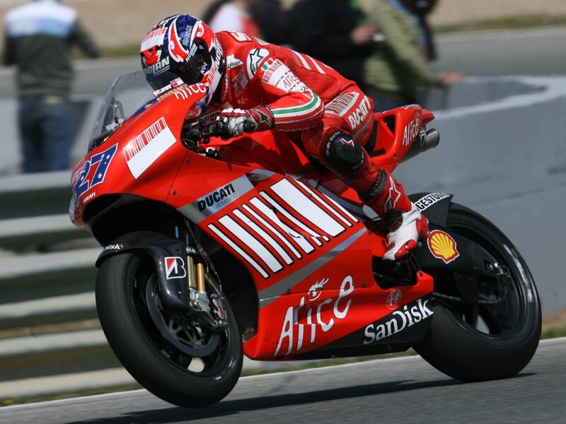 Racing Motorcyclist — Dynamic