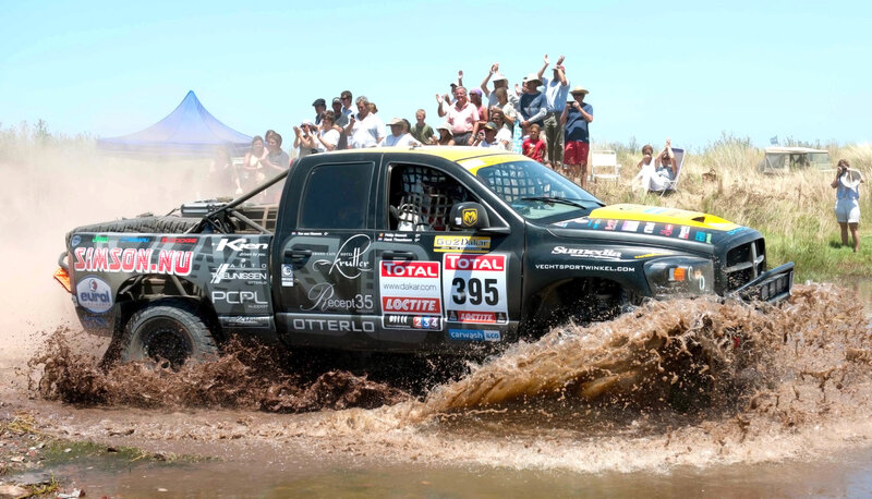 Racing Truck in Mud — Black