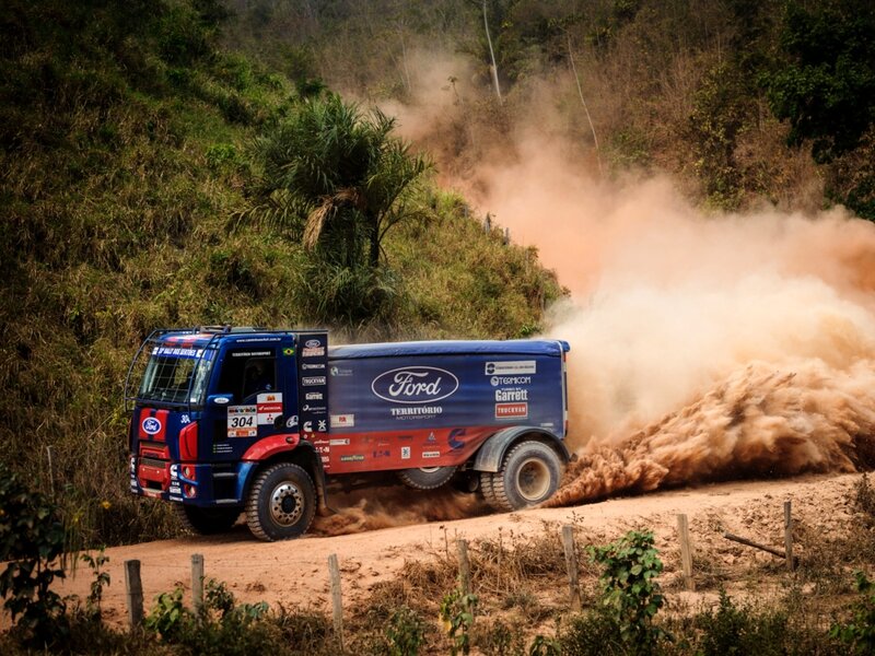 Racing Truck on Dirt — Blue, Dynamic, Afternoon
