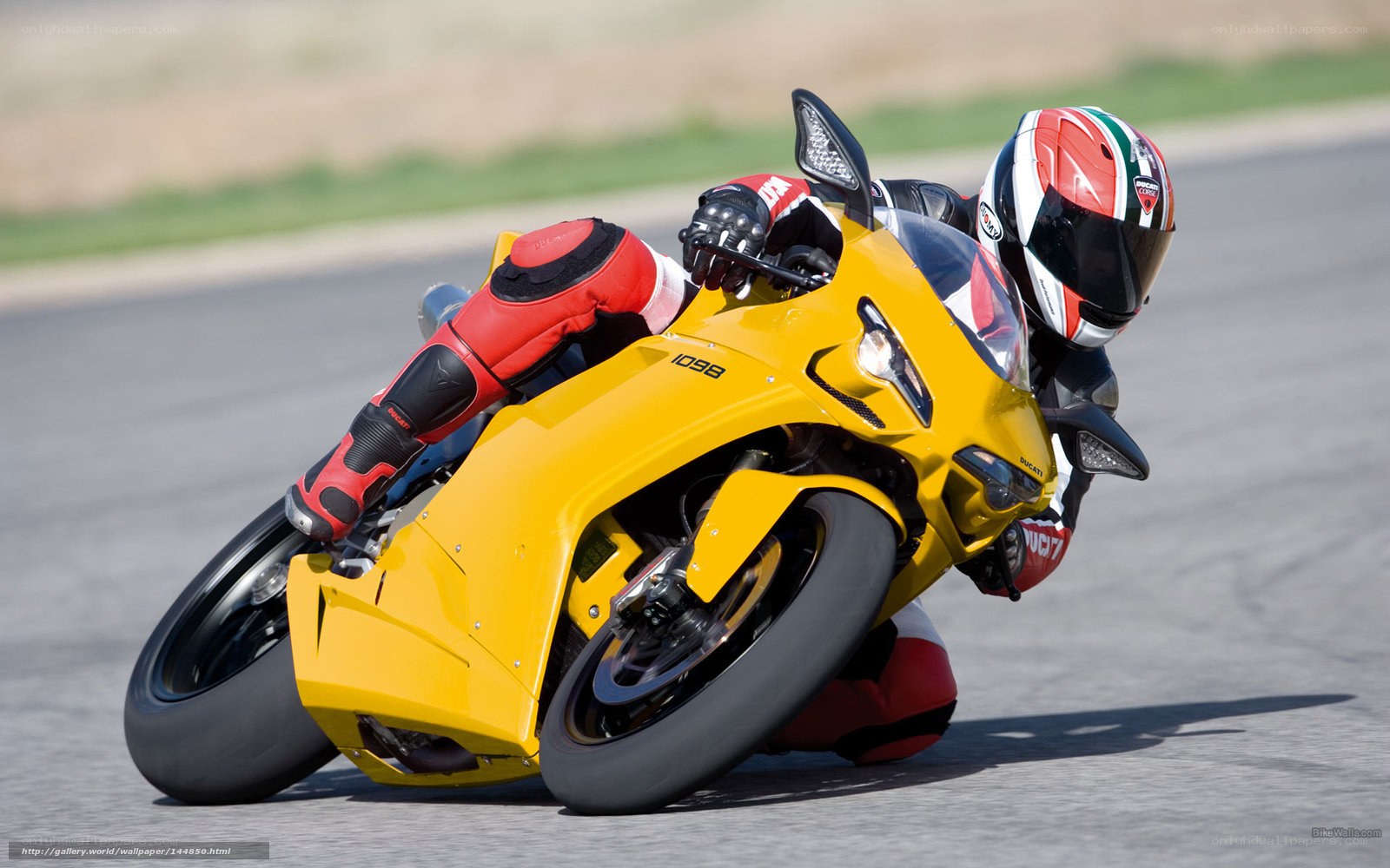 racing yellow motorcycle
