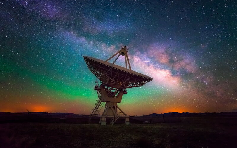 Radio Telescope under Stars