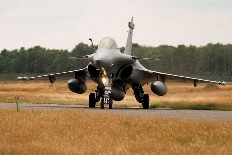 Rafale fighter jet on runway