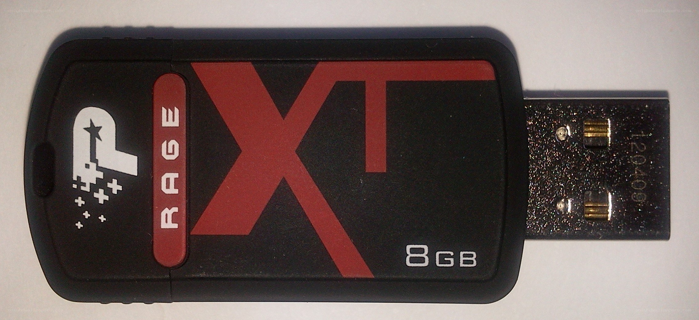 Rage XT 8GB USB flash drive