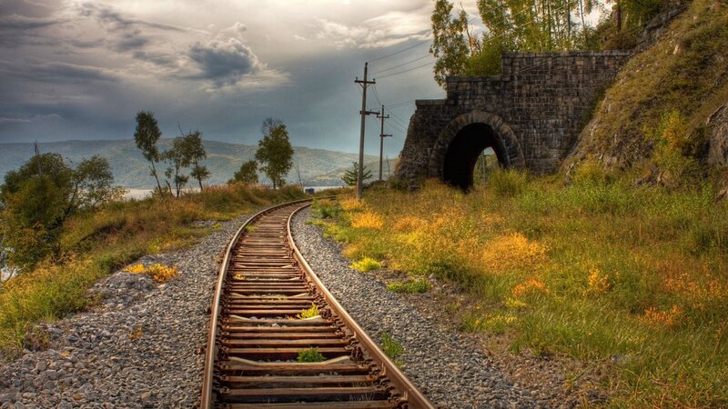 Railroad Tracks and Tunnel — Green, Dramatic