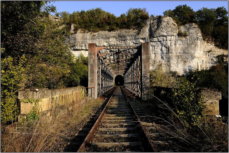 Railway bridge leading to a tunnel