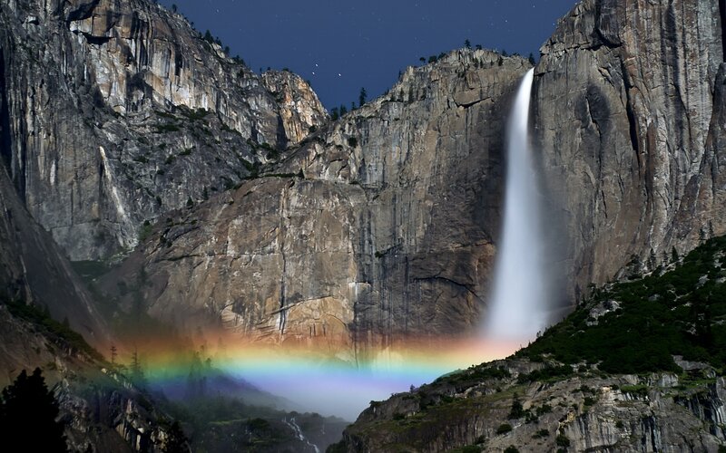 Rainbow at Yosemite Falls