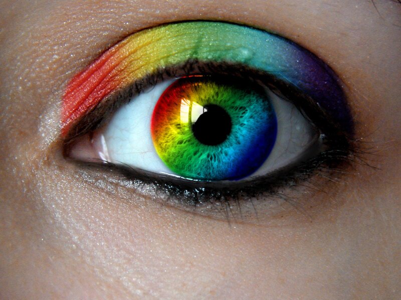 Rainbow-colored Eye — Green