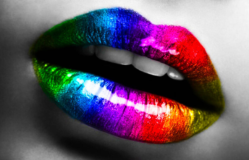 Rainbow-colored Lips — Red, Dramatic