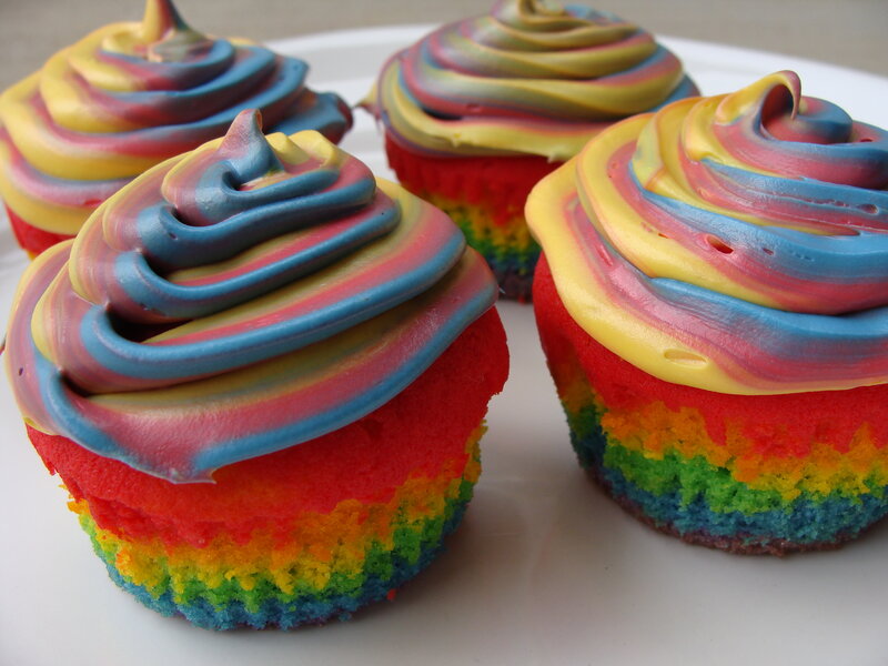 rainbow cupcakes