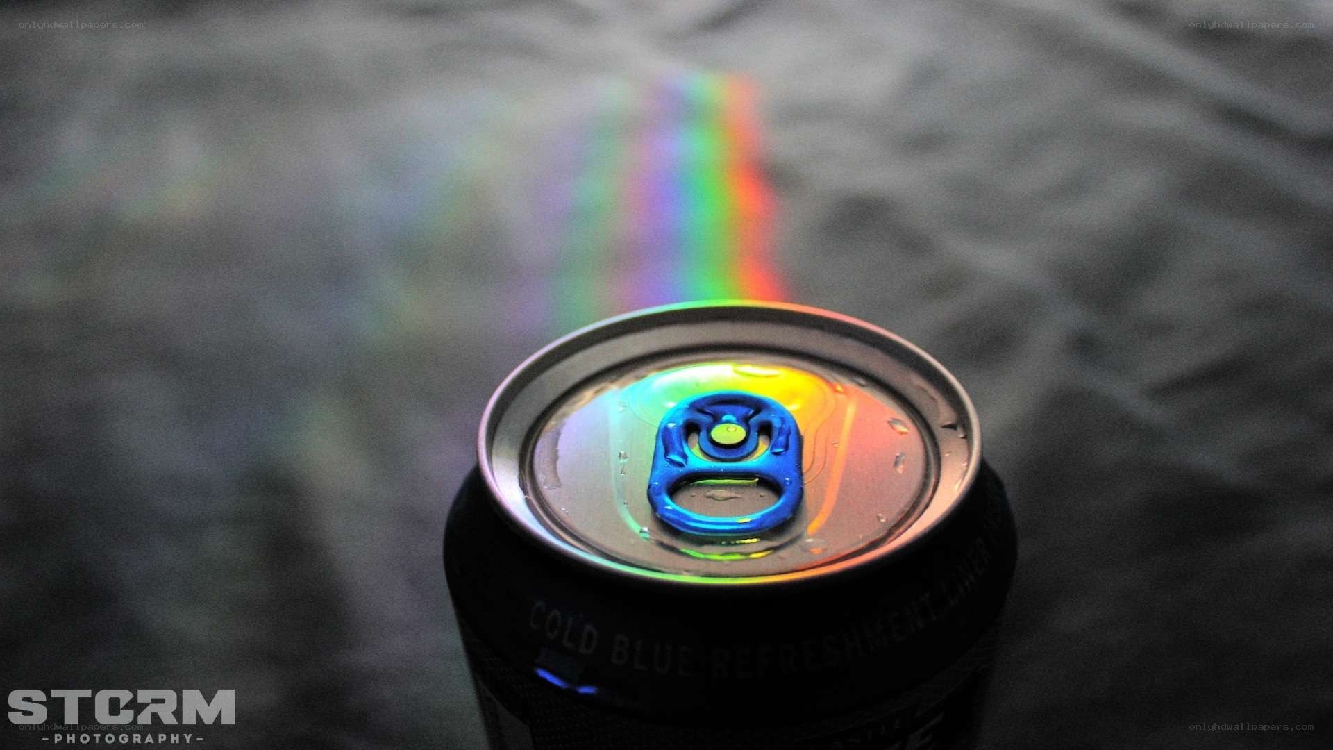 Rainbow light on a soda can