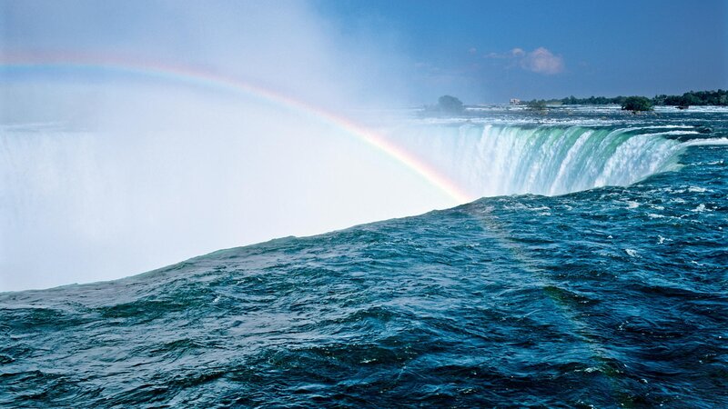 Rainbow over Niagara Falls