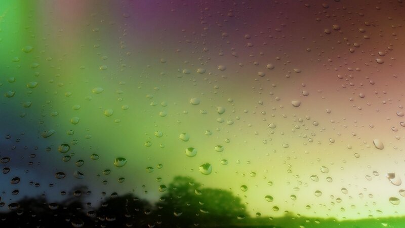 Raindrops on Glass — Green, Calm