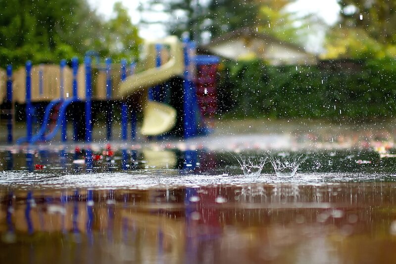 Raindrops on Puddle — Blue