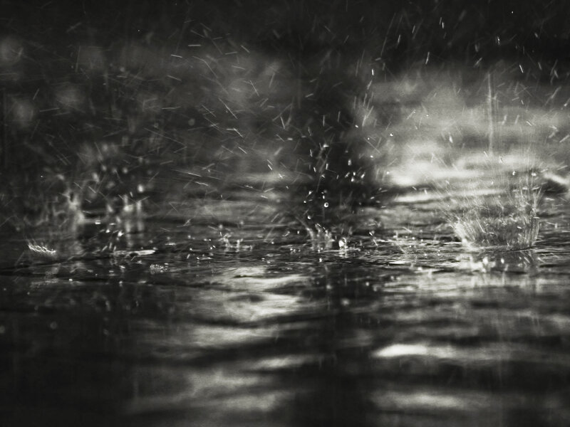 Raindrops on Water — Black, Dramatic