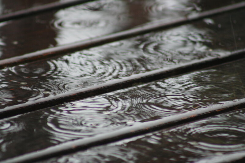 Raindrops on Wooden Surface — Brown, Calm, Photograph, Wooden Planks