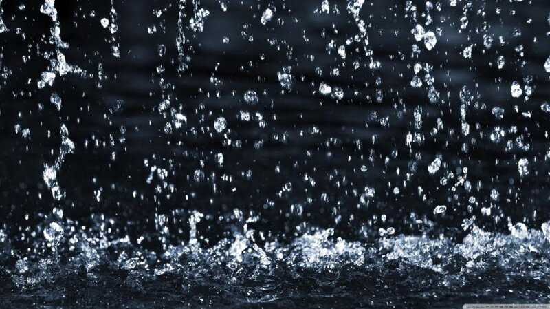 Raindrops Splashing on Water — Black