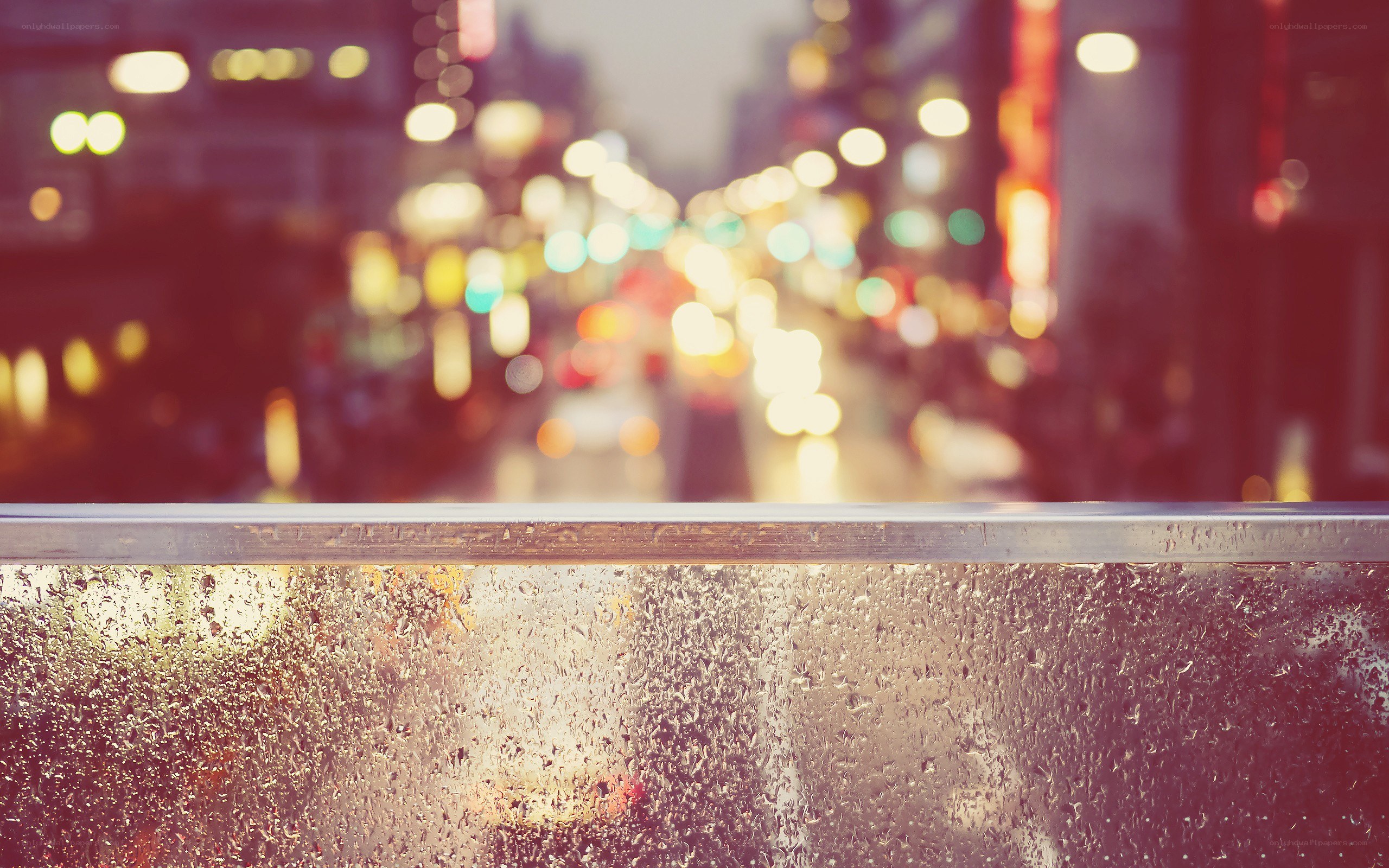rainy city night view